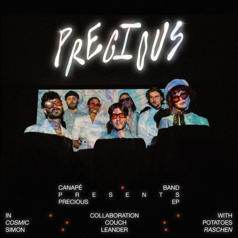 Precious EP - Canapé
